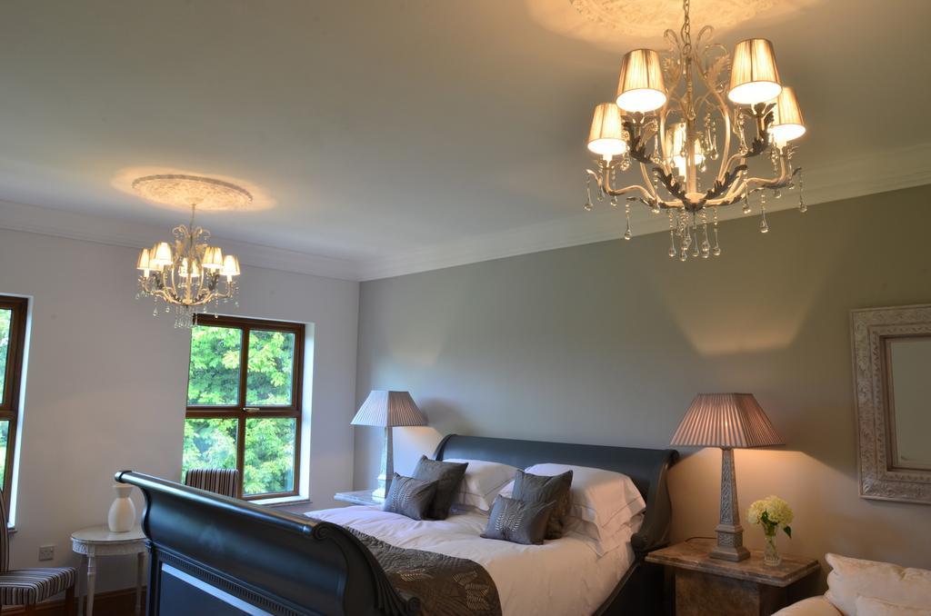 Llwyn Helyg Country House Guest House Кармартън Екстериор снимка